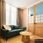 Les Loges Du Theatre Monsigny, Centre-ville בולון-סור-מאר