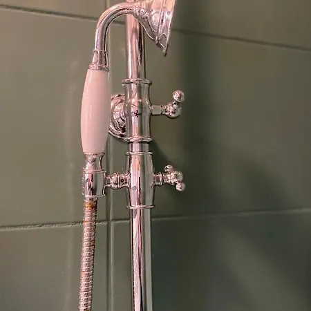 Les Loges Du Theatre Monsigny, Centre-ville